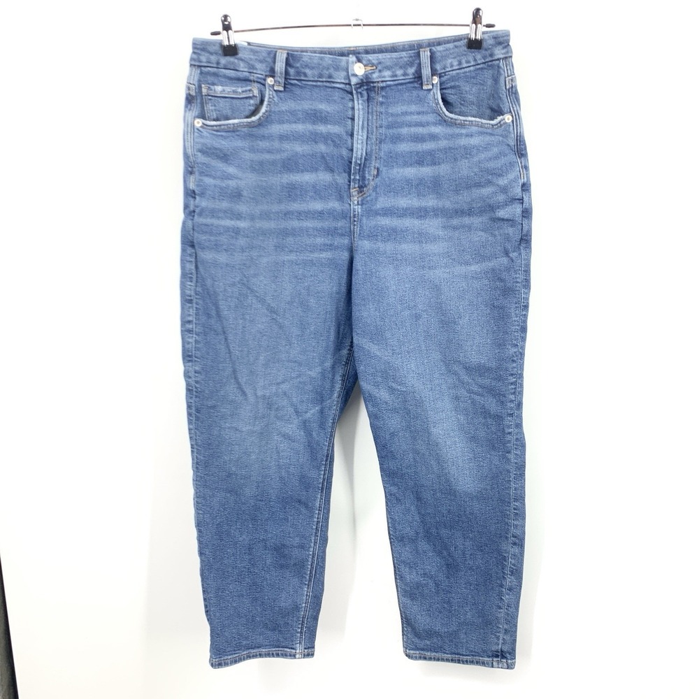 American Eagle Women Size 16 Short Jeans Light Wash Pants Curvy Mom Stretch High